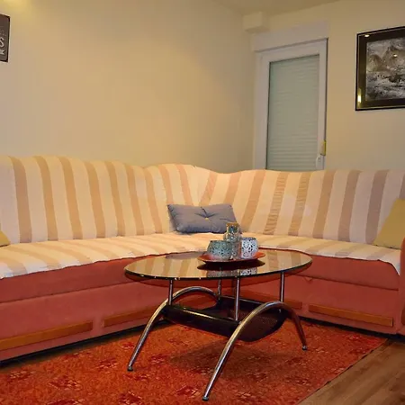 아파트 D 자다르